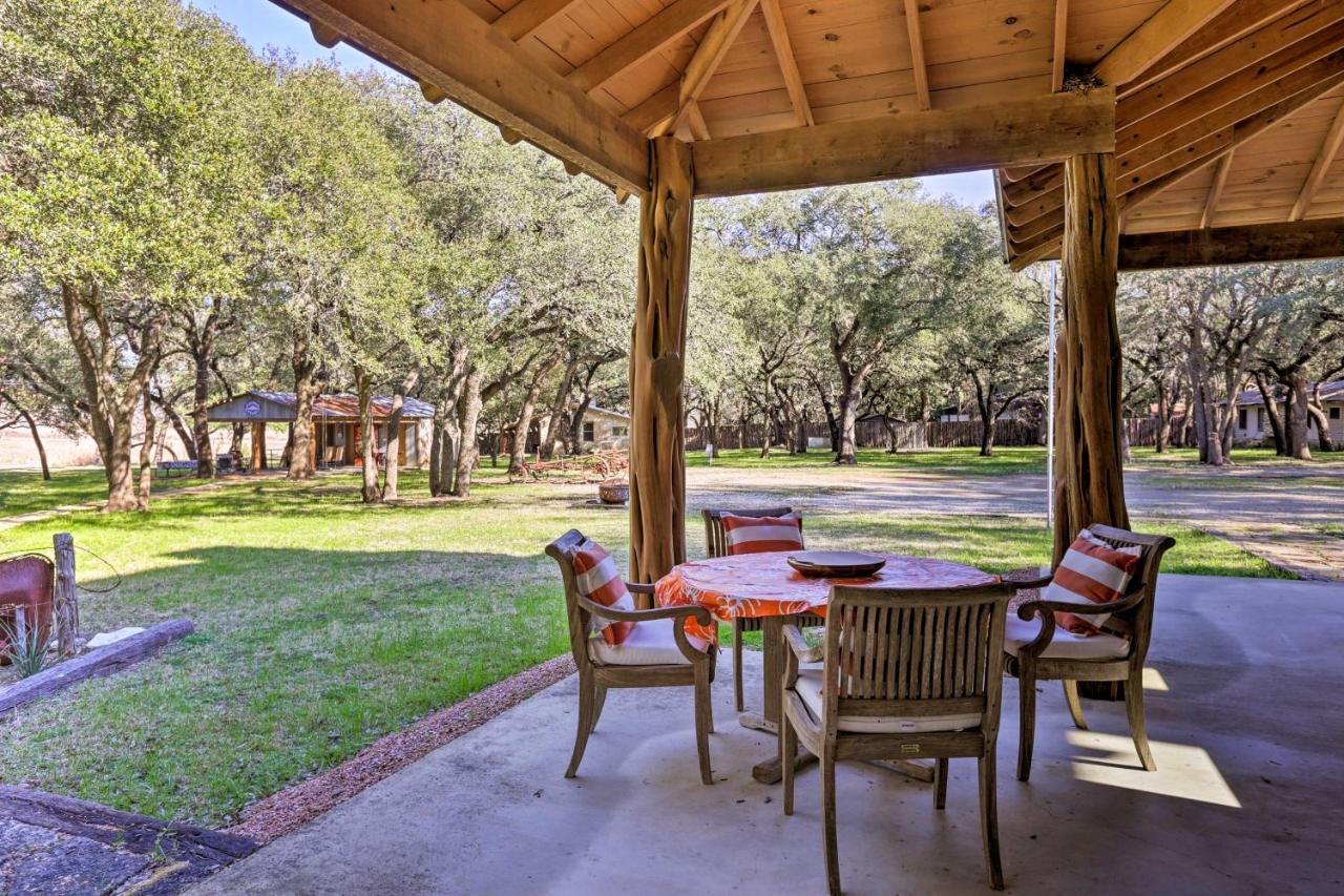 Riverfront Blanco Home With Shaded Porch And Hot Tub Exteriér fotografie